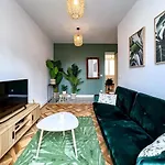 Apartment Hyper-centre De Grenoble, Ambiance Tropicale, Wifi Fibre *